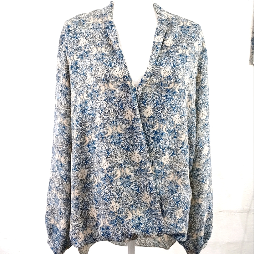 MAX STUDIO PULLOVER TOP (A251)